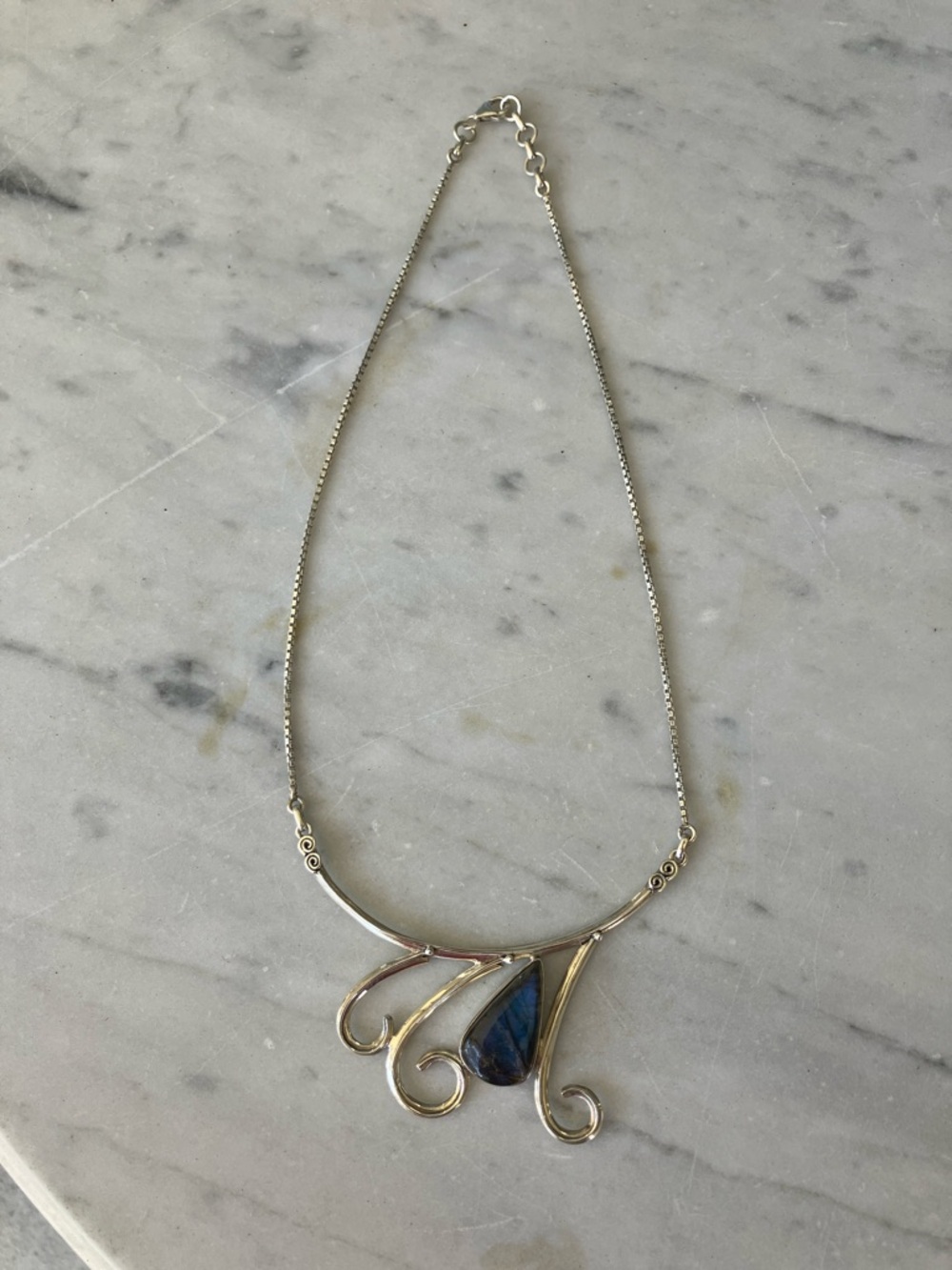 Labradorite and sterling silver necklace 18" w/lobster clasp.